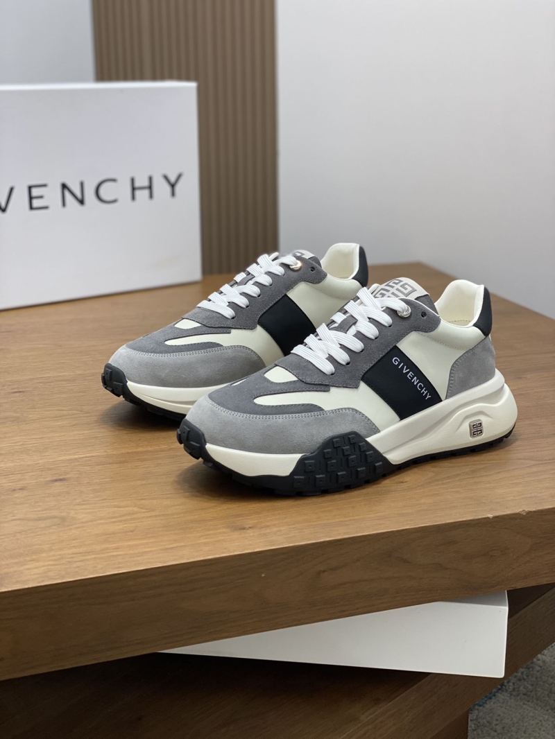 Givenchy Sneakers